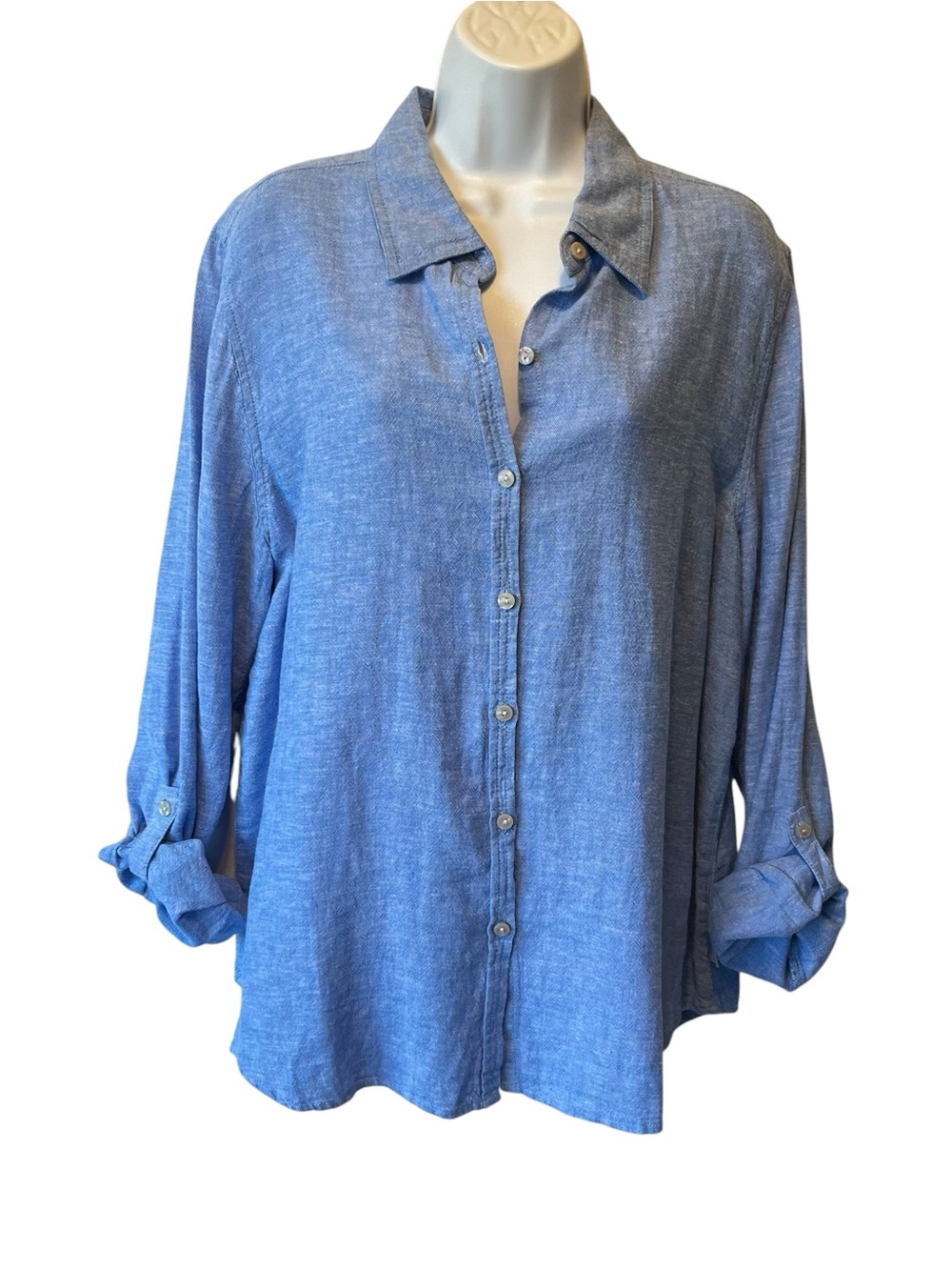 Orvis button up shirt L Blue Linen Rayon Long roll tab sleeves Collar Womens top